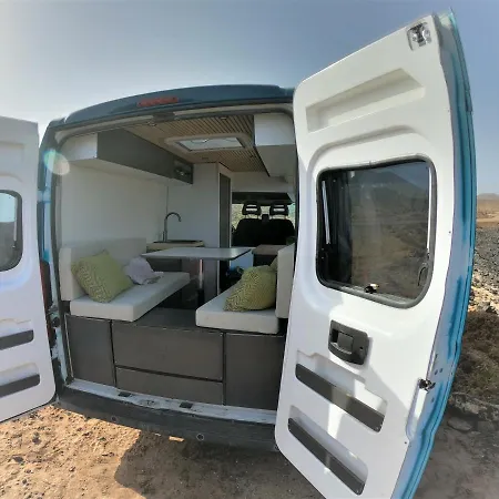 Va De Vans קורלחו