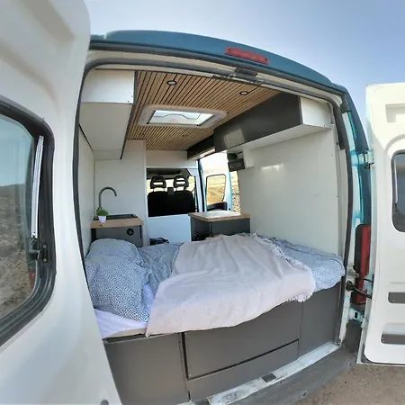 Va De Vans קורלחו