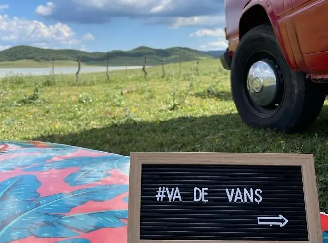 Va De Vans Hotel *