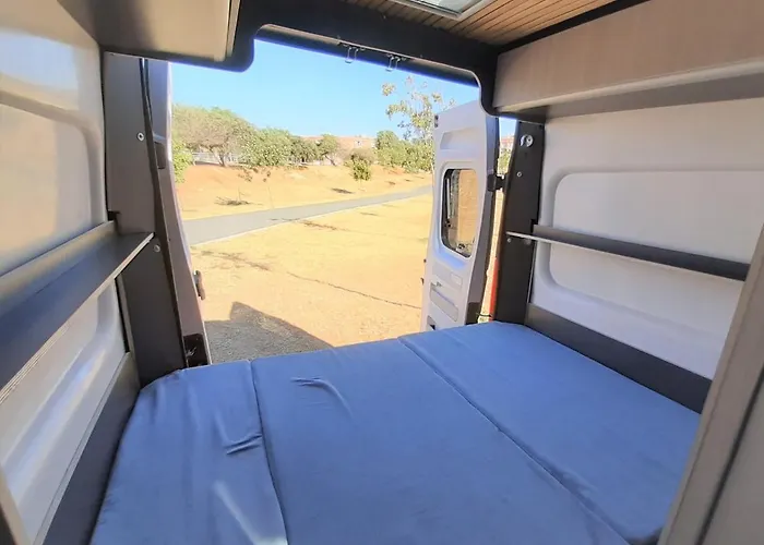 Va De Vans * Κοραλέχο