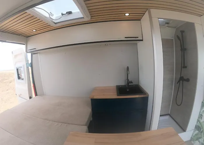 Va De Vans * Κοραλέχο